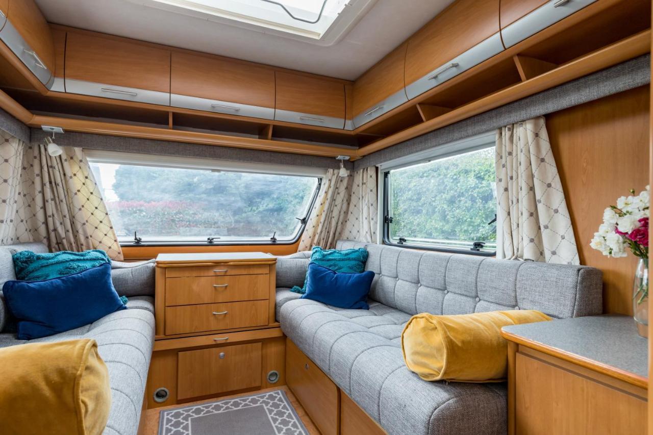 Cosy Caravan On Luxury Campsite Hulme End المظهر الخارجي الصورة