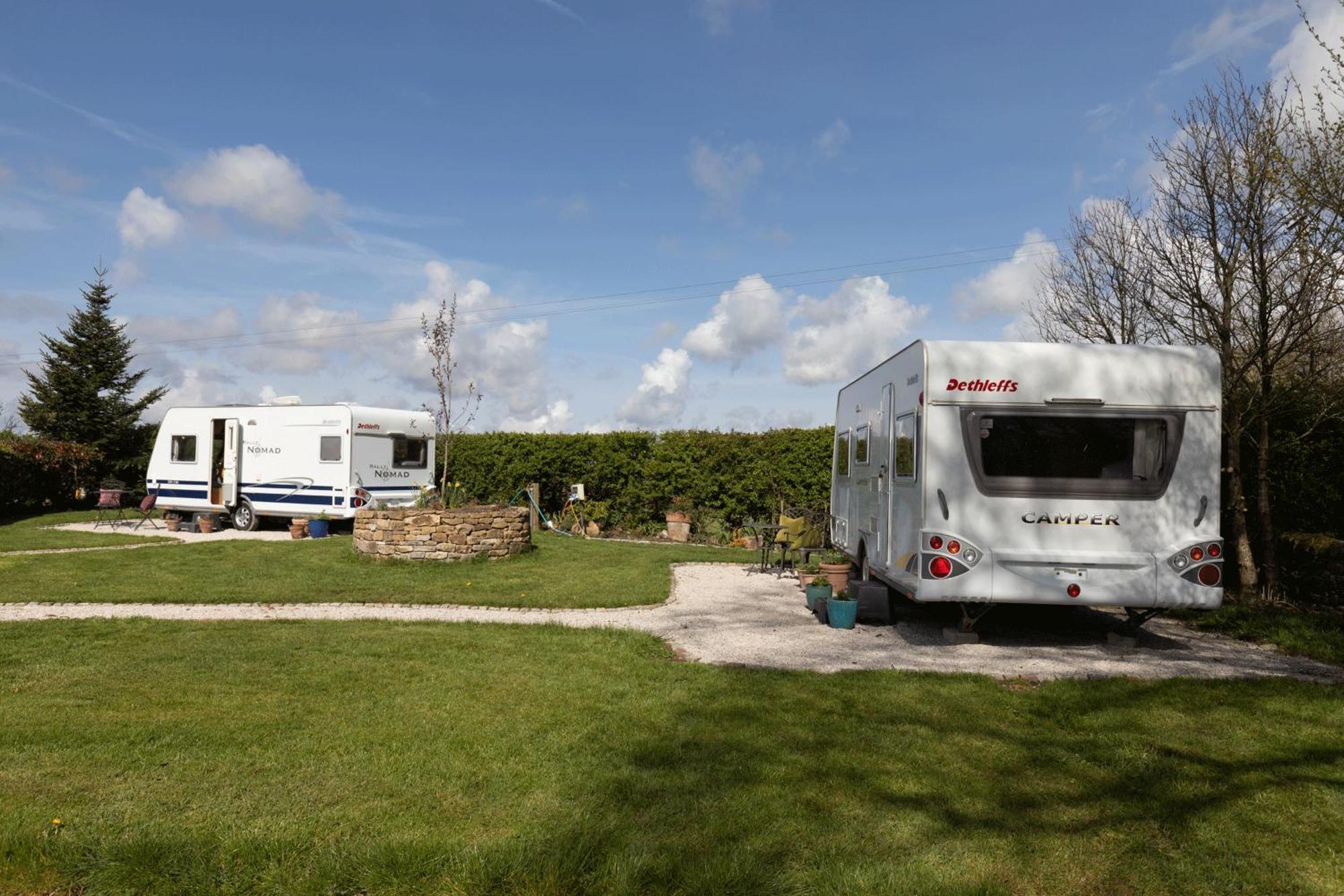 Cosy Caravan On Luxury Campsite Hulme End المظهر الخارجي الصورة
