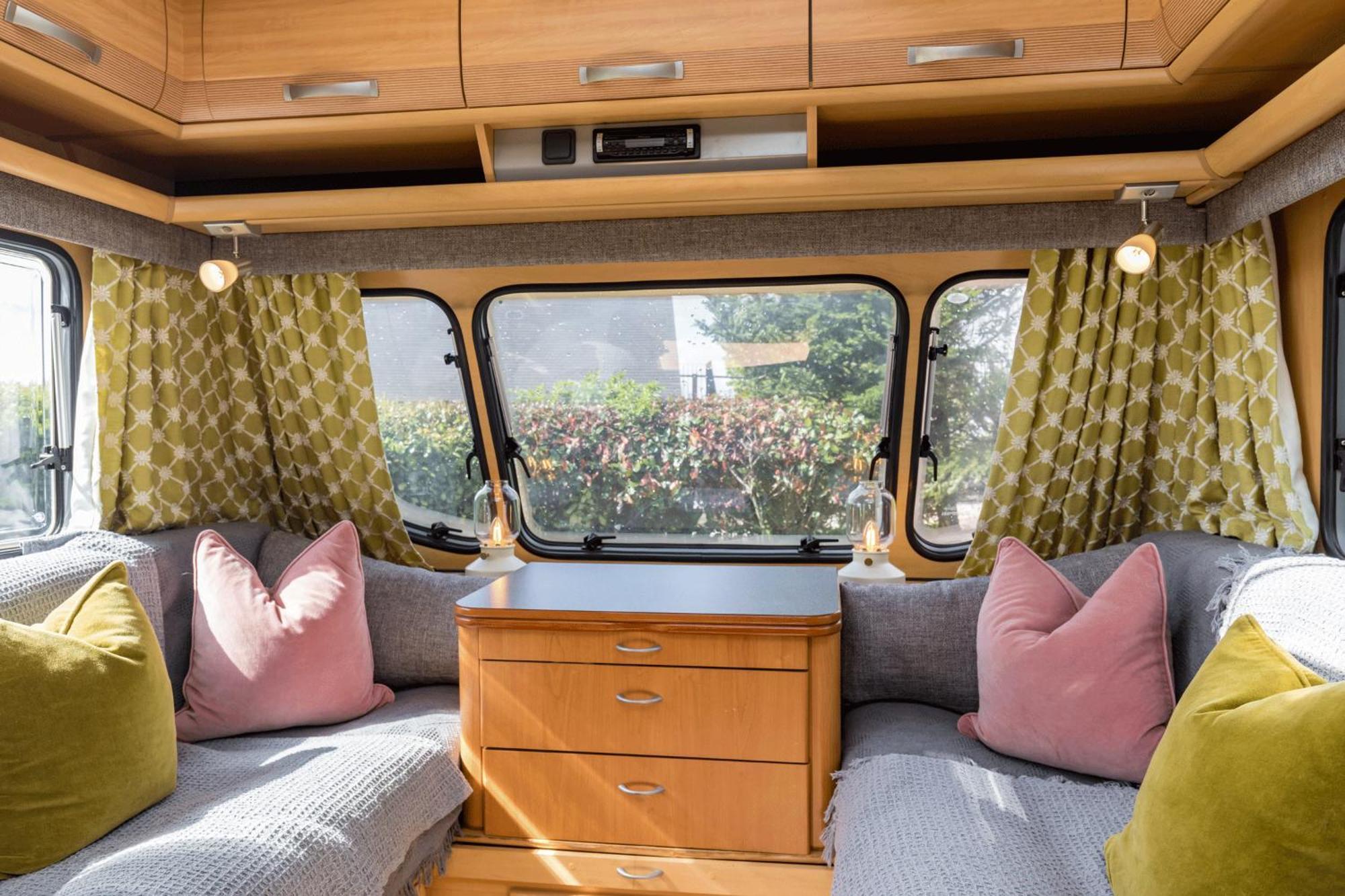 Cosy Caravan On Luxury Campsite Hulme End المظهر الخارجي الصورة